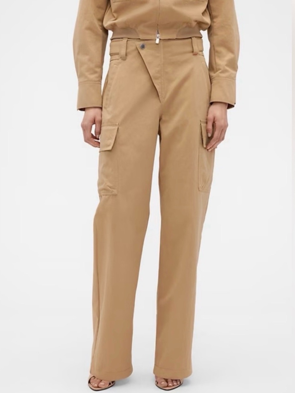 🔥 NWT GAP x Victoria Beckham High Rise Cargo Pants - size 12